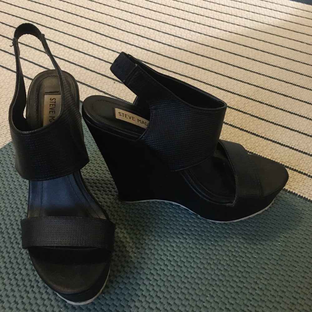 Steve Madden wedges
